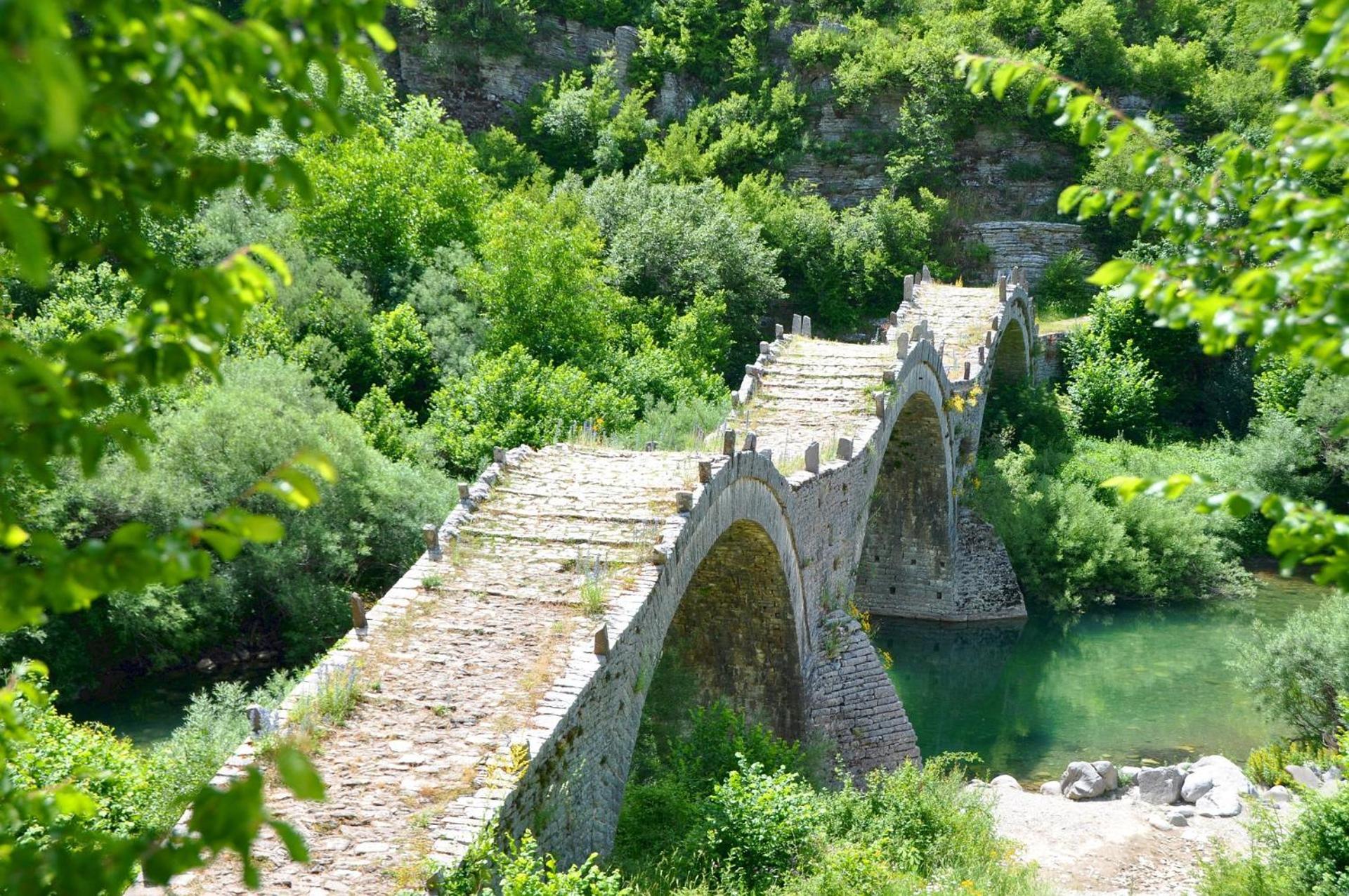 "Apeiros Chora" Hotel, Zagori Kato Pedina Exterior foto